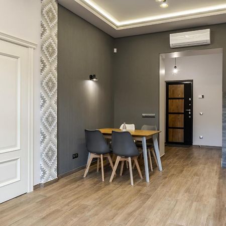 Inshiapartments On Kovzhuna Str 리비프 외부 사진