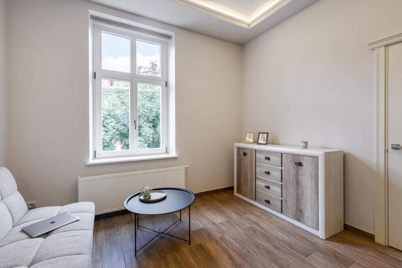 Inshiapartments On Kovzhuna Str 리비프 외부 사진