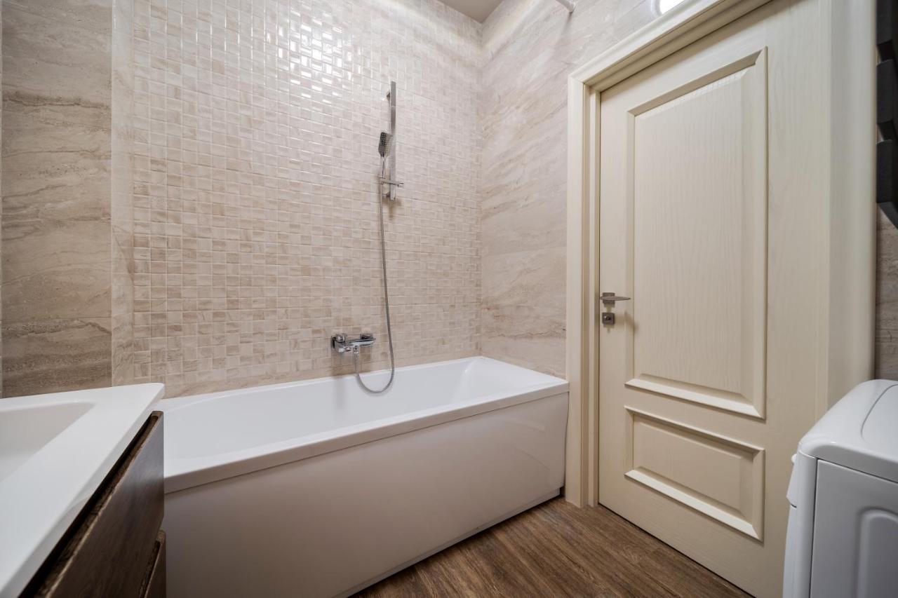 Inshiapartments On Kovzhuna Str 리비프 외부 사진